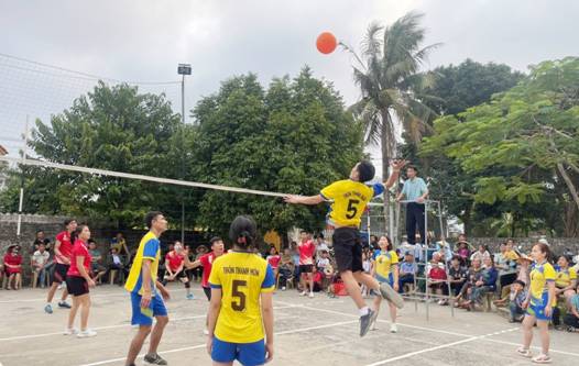 https://hatrung.thanhhoa.gov.vn/portal/Photos/2024-02/c8deaf2ea7667e5dz5172965231179_f8549cd1780fa359f390acc3c9141a7d.jpg