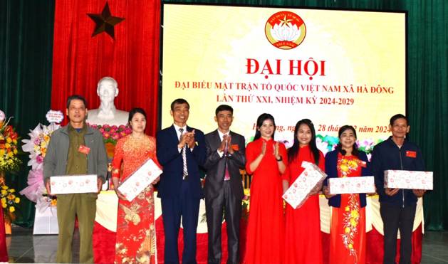 https://hatrung.thanhhoa.gov.vn/portal/Photos/2024-02/365ae1a4cafd753dz5200526485854_2a26a68397daea2c595c67f06ff393bb.jpg
